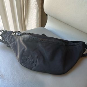 Beis Fanny Pack